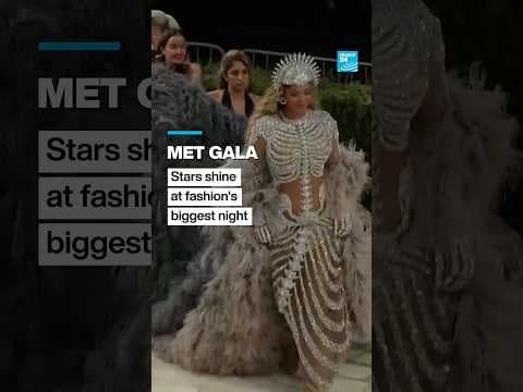 Stars shine at eccentric Met Gala, fashion's biggest night • FRANCE 24 English