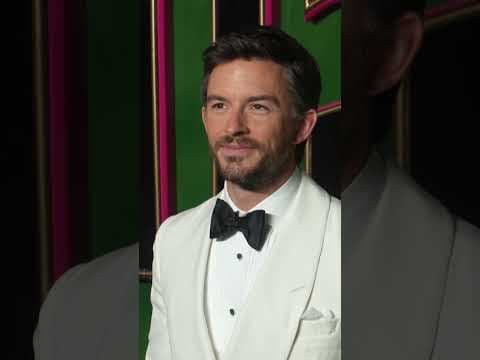 Jonathan Bailey named People's 'sexiest man alive'
