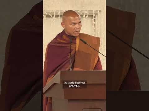 Buddhist monks end 140-mile 'walk for peace' across Sri Lanka